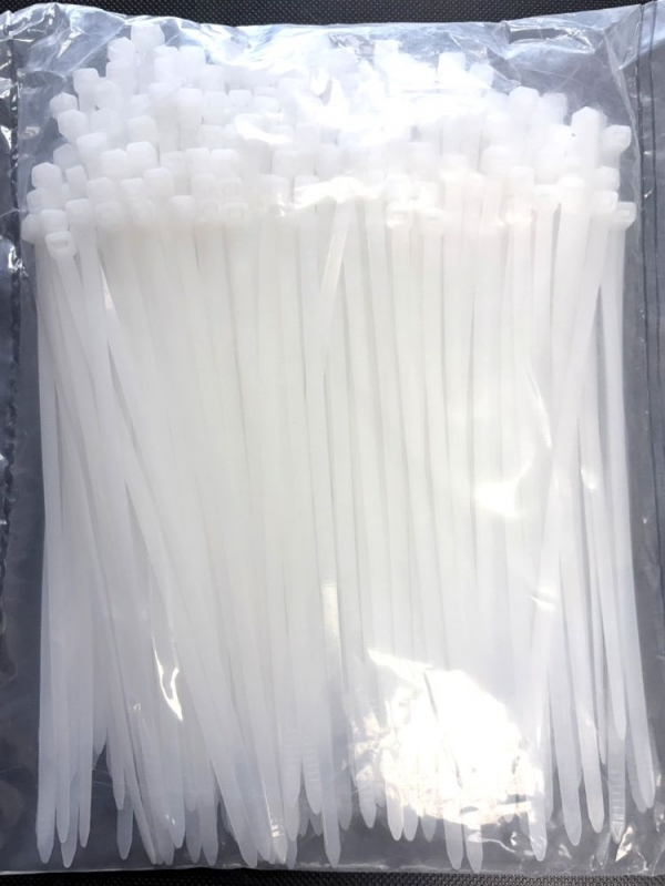 尼龍束線帶 4*200mm  8*200MM   8*250MM 白(一包100條 收線帶 束帶 塑膠紮線 捆線帶)